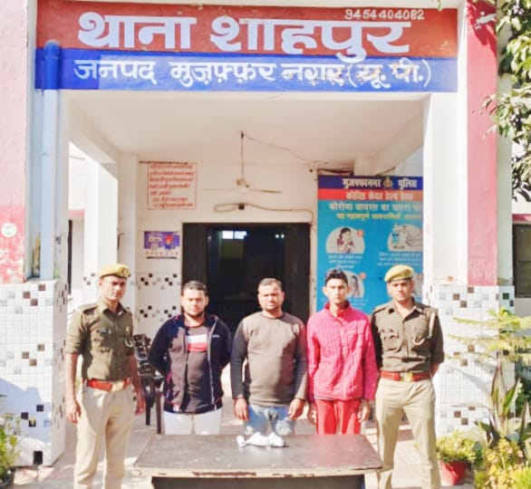 शाहपुर पुलिस को मिली बड़ी सफलता लूट की फिराक में घूम रहे दो शातिर अपराधी चढ़े पुलिस के हत्थे।