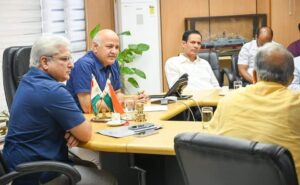 ई रिक्शा खरीदने वालों से कर रहे हैं सब धोखा (निर्माता, दिल्ली और भारत सरकार और परिवहन विभाग)