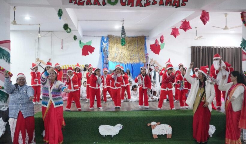 ब्लूमिंगडेल स्कूल में क्रिसमस का त्योहार हर्षोल्लास के साथ मनाया गया