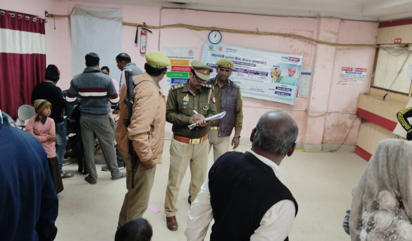 चाक-चौबंद सुरक्षा व्यवस्था के दृष्टिगत हुई बैंकों की चेकिंग 