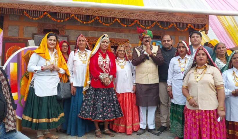 गुर्जर आर्ट एंड कल्चर ट्रस्ट के द्वारा सूरजकुंड मेला ग्राउंड में, तीन दिवसीय भव्य गुर्जर महोत्सव कार्यक्रम का आयोजन