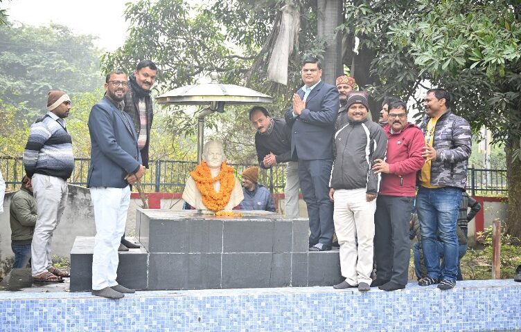 बरेका में याद किए गए शास्त्री जी