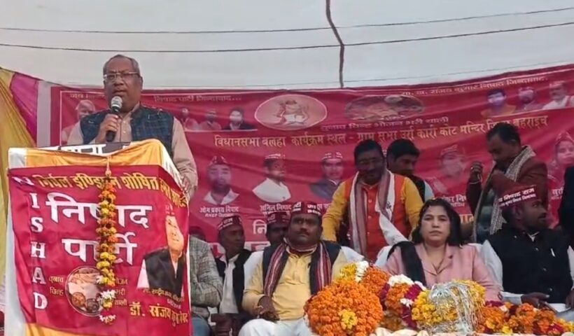 हमारी समस्याओं का निदान संविधान में है